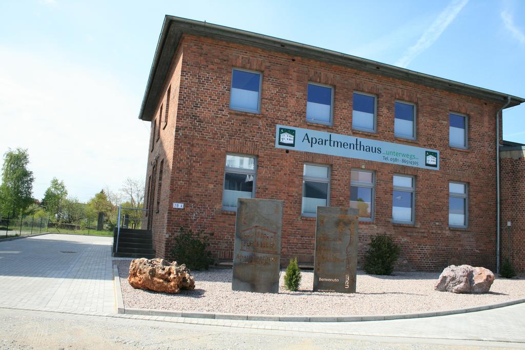 Apartmenthaus Unterwegs Rostock Exterior photo